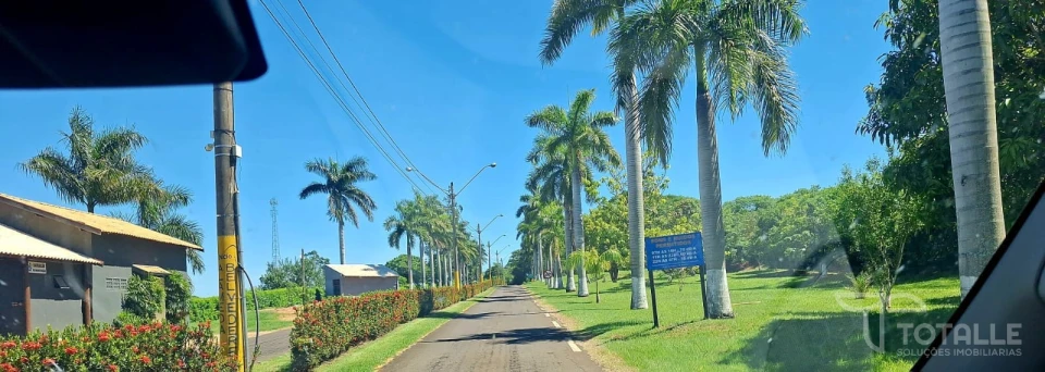 Imagens do imóveis Rancho a Venda no Condomínio Belvedere