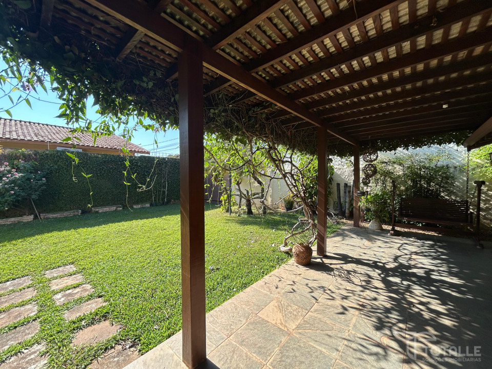 Imagens do imóveis Casa Á Venda Centro Penápolis