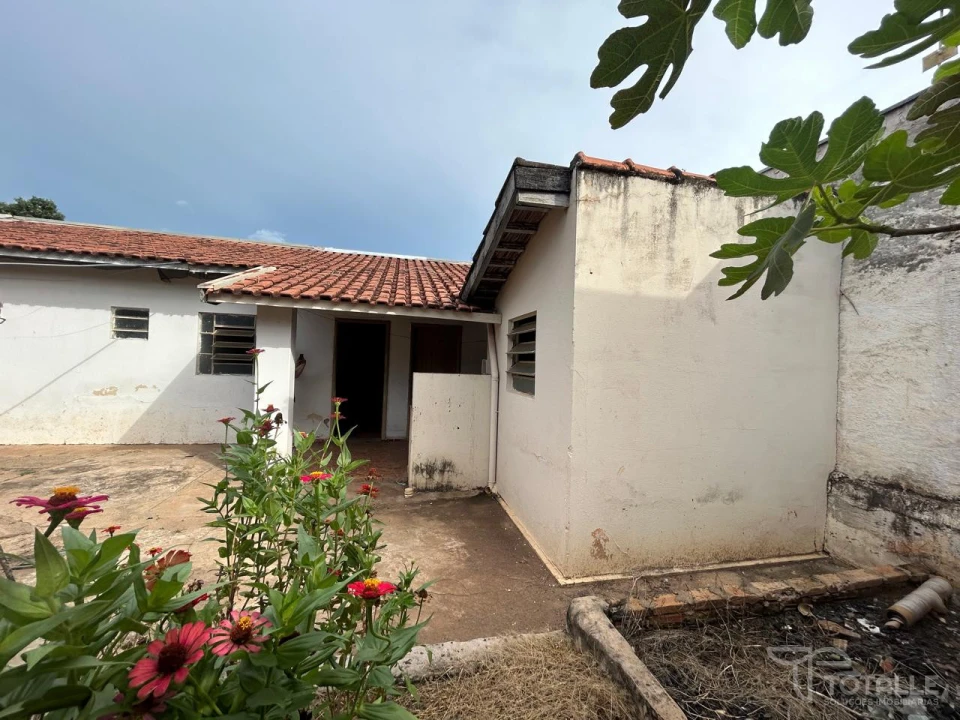 Imagens do imóveis Casa a Venda em Centro