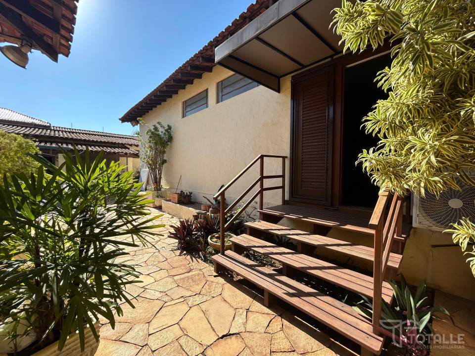 Imagens do imóveis Casa Á Venda Centro Penápolis