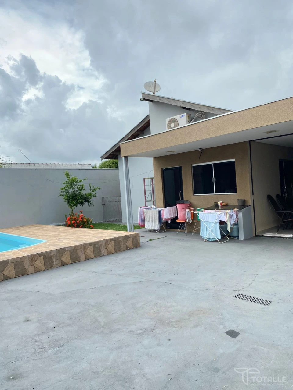 Imagens do imóveis Casa a Venda Res Pereirinha