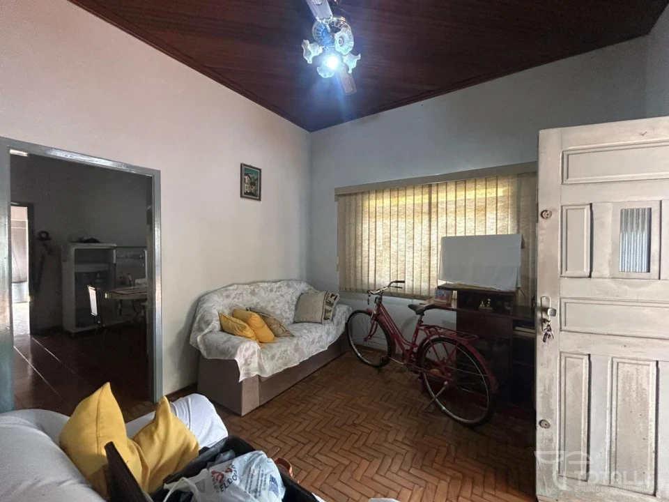 Imagens do imóveis Casa a venda próximo a faculdade