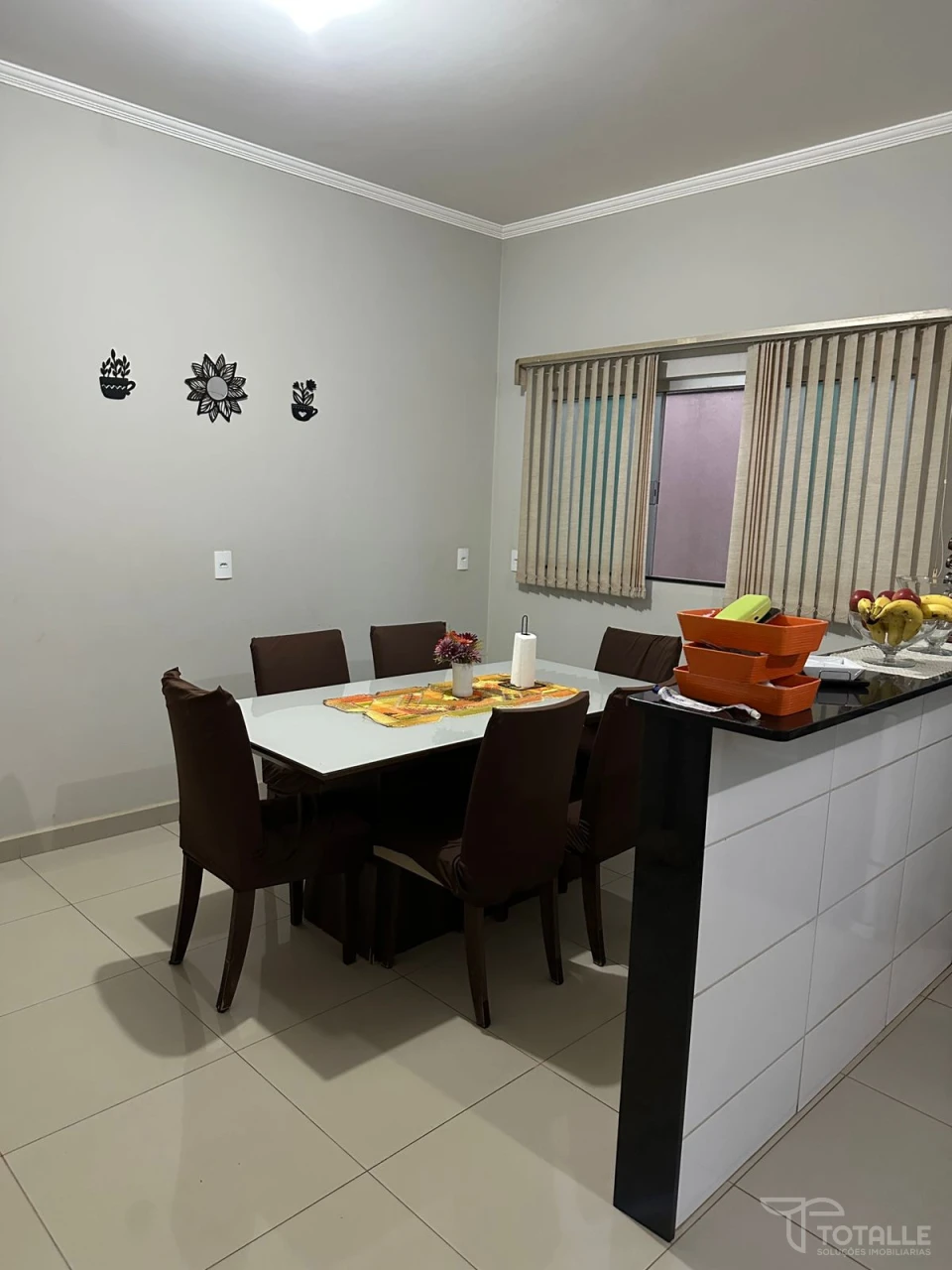 Imagens do imóveis Casa a Venda no Jardim do Lago V