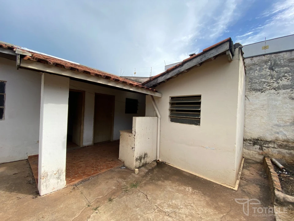 Imagens do imóveis Casa a Venda em Centro