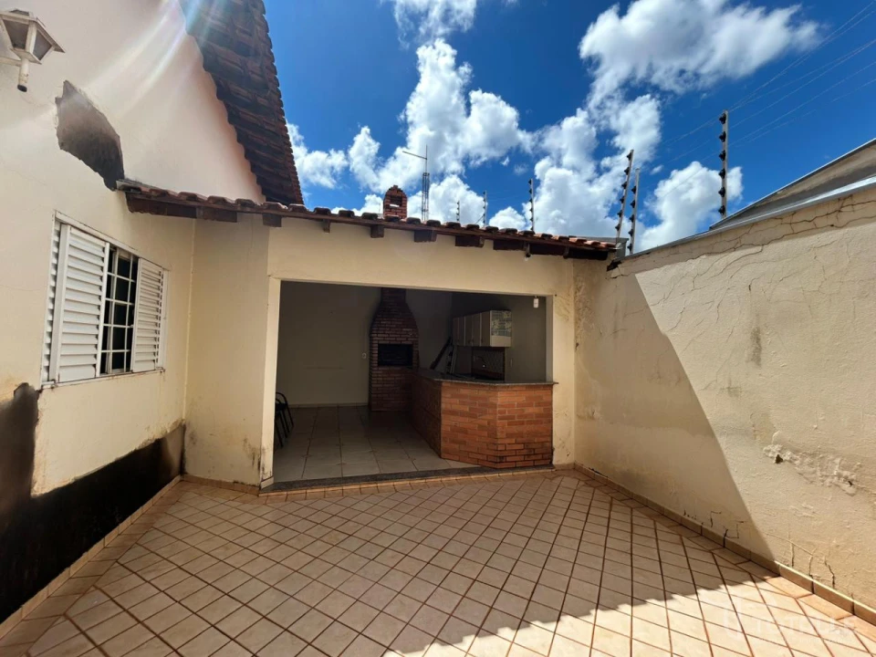 Imagens do imóveis Casa a Venda no Res. Miguel Barbeiro