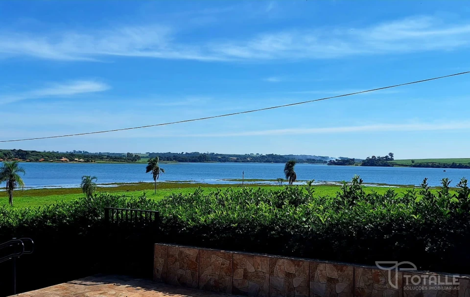 Imagens do imóveis Rancho a Venda no Condomínio Belvedere