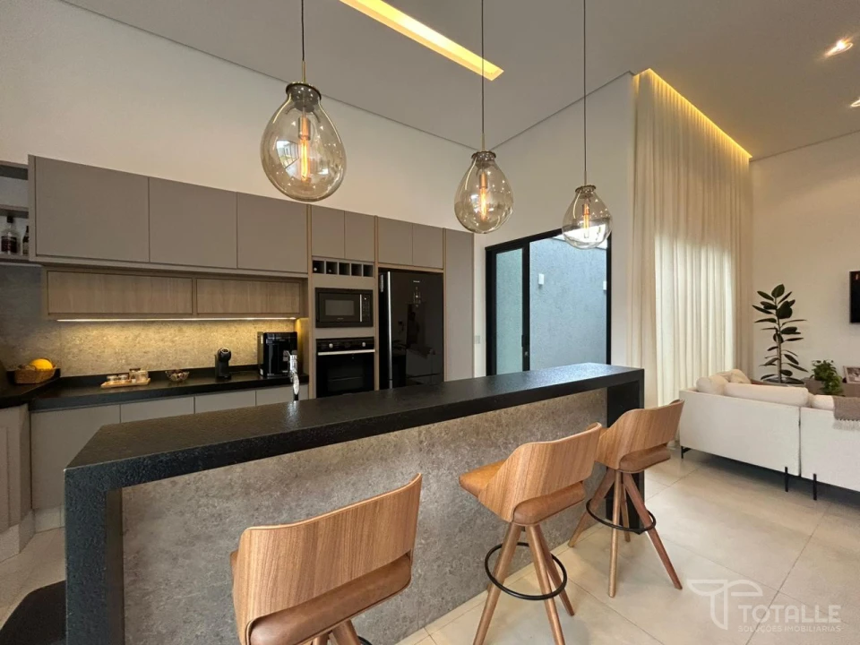 Imagens do imóveis Casa A Venta no Jardim do Lago VI