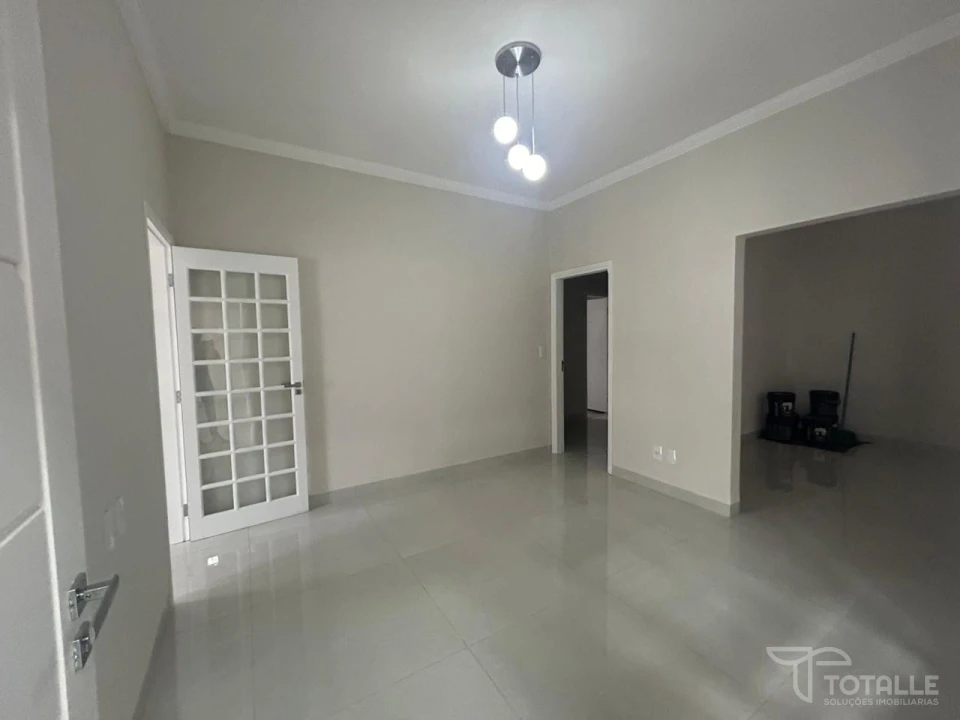 Imagens do imóveis Casa a Venda no Jardim Ypê