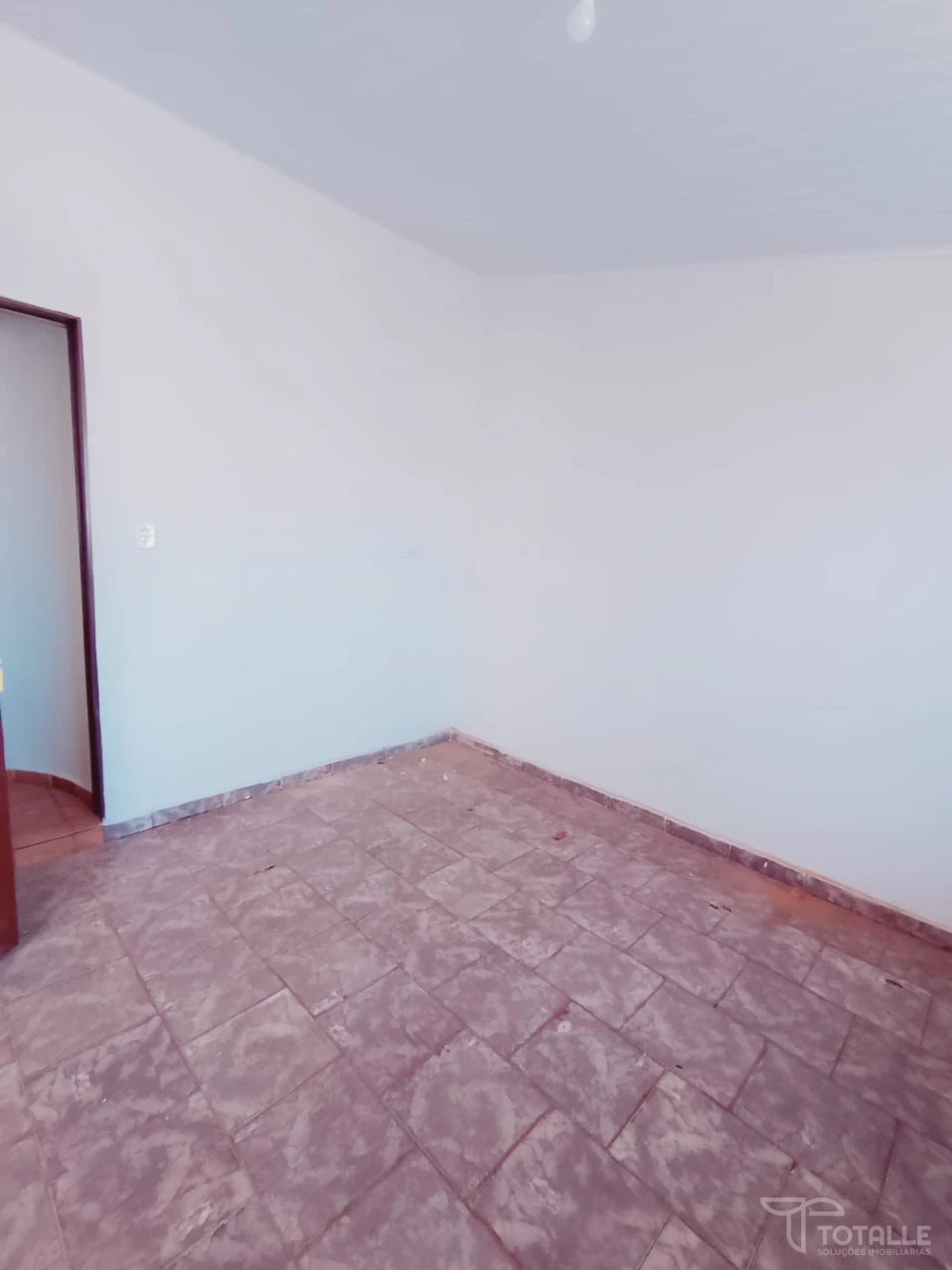 Imagens do imóveis Aluga-se Casa na Vila Fátima