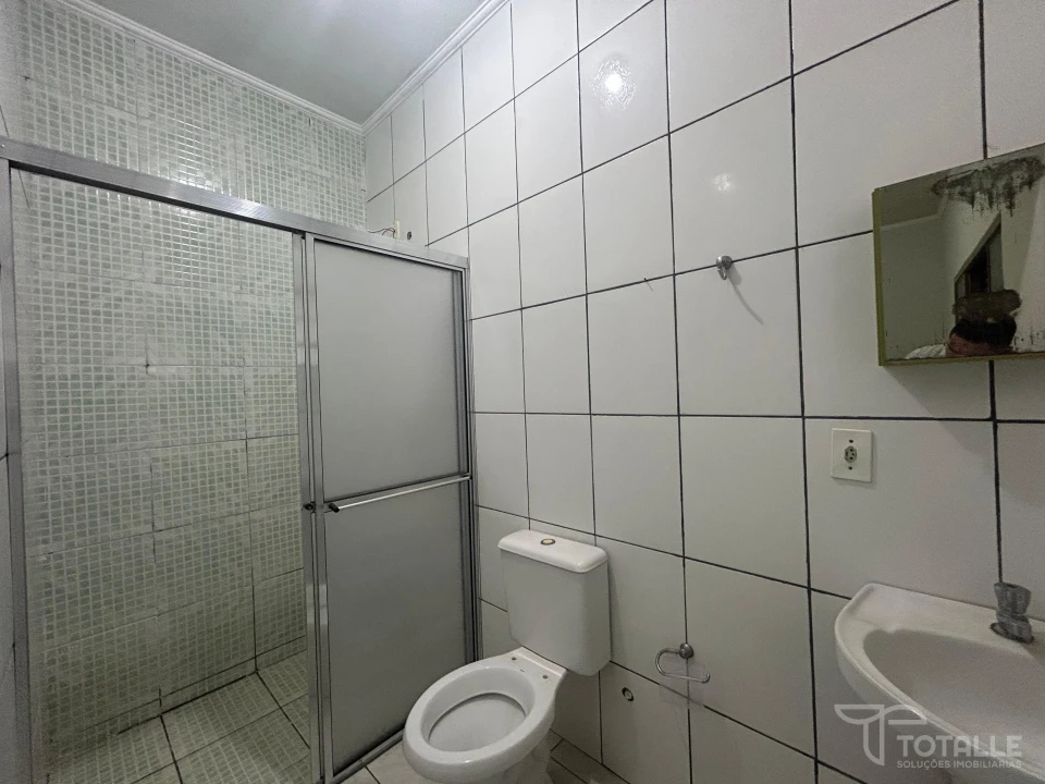 Imagens do imóveis Casa Com Predio Comercial  à Venda no Res. Regina Célia