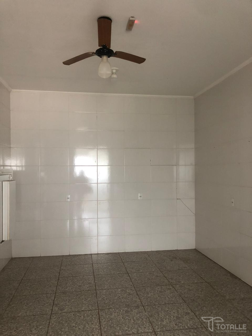 Imagens do imóveis Salao Comercial Disponível para Locação