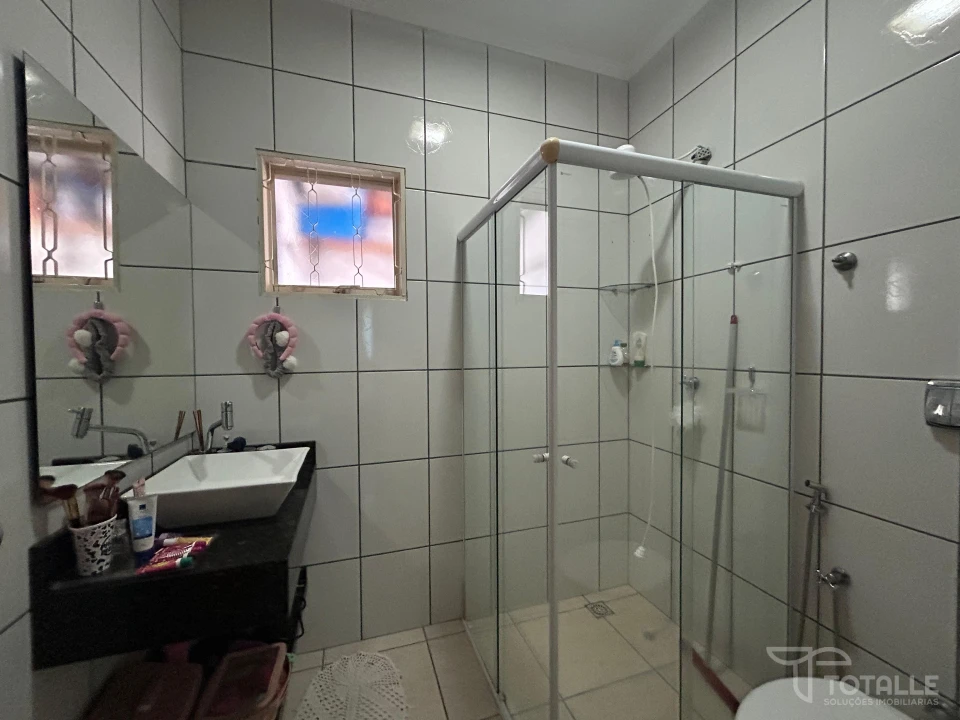 Imagens do imóveis Casa a Venda Jardim Tropical