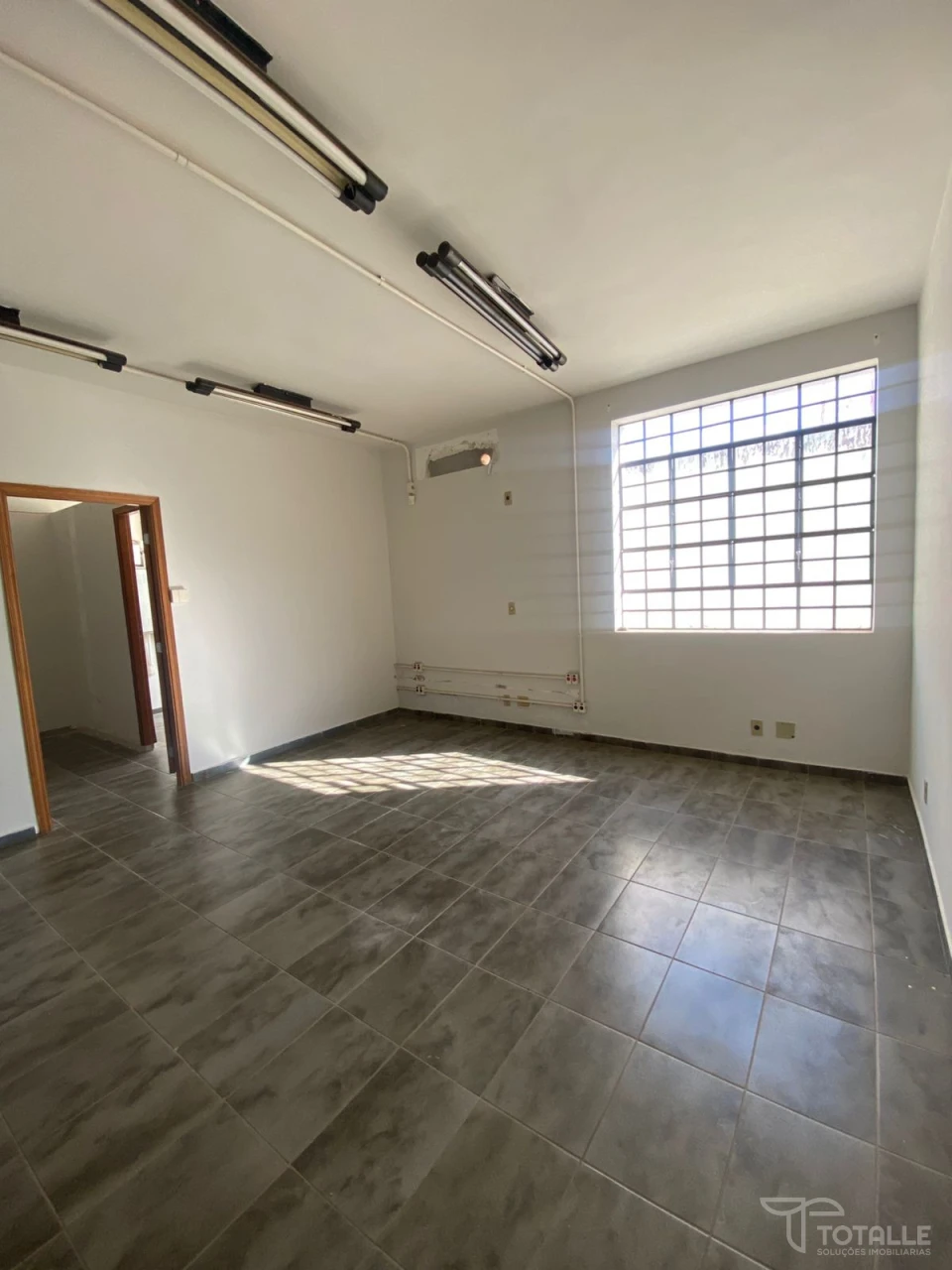 Imagens do imóveis Predio Comercial Dispolvel para Venda e Locação