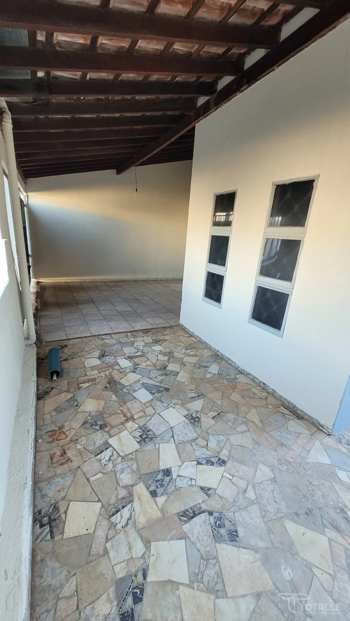 Imagens do imóveis Casa a Venda no Jardim Tropical