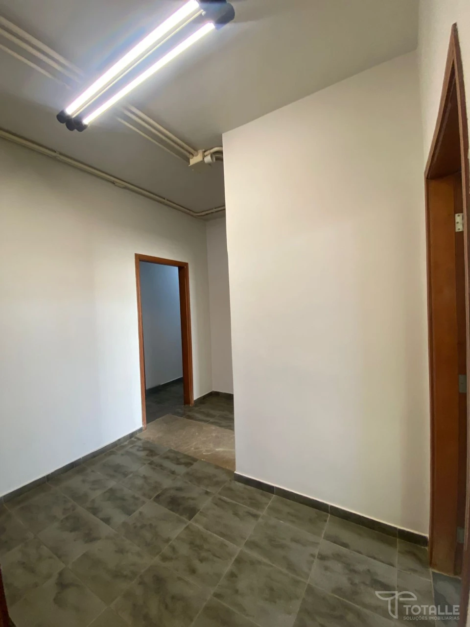 Imagens do imóveis Predio Comercial Dispolvel para Venda e Locação