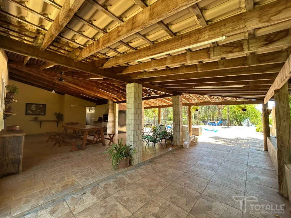 Imagens do imóveis Rancho a Venda no Condomínio Belvedere