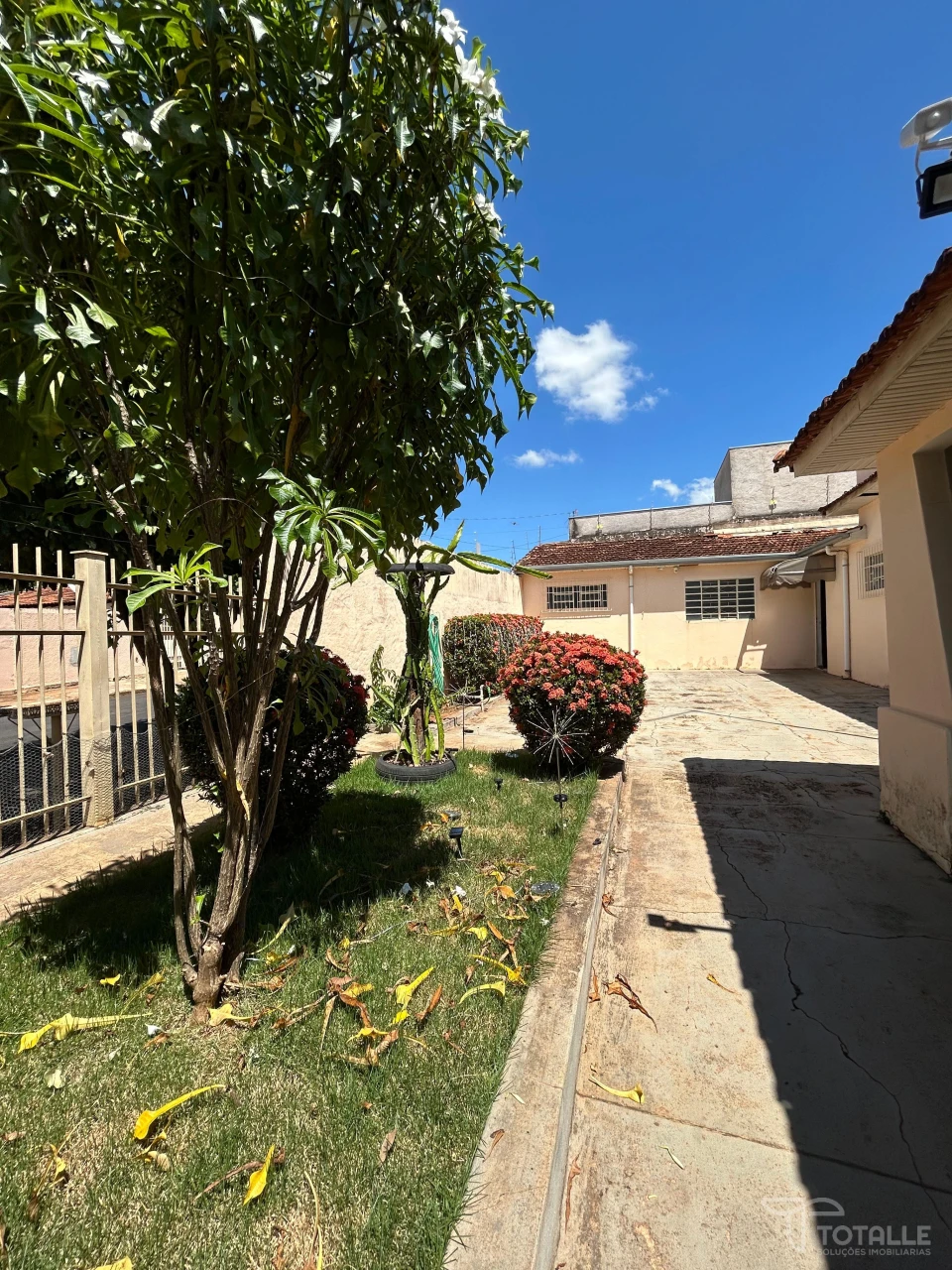 Imagens do imóveis Casa À Venda Vila Fátima Penápolis