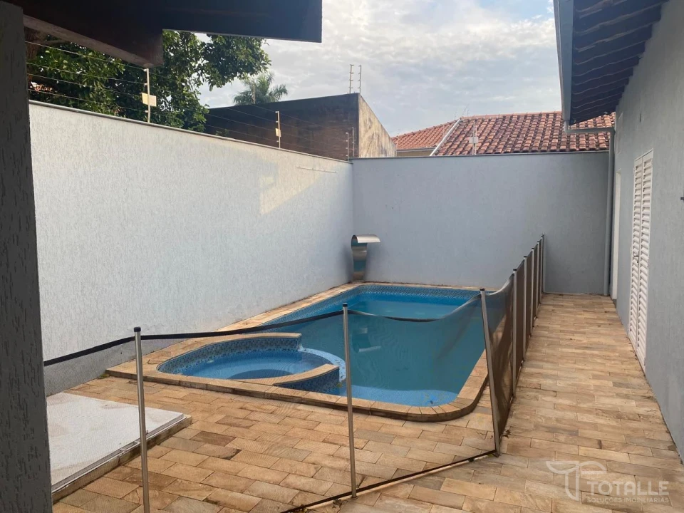 Imagens do imóveis Casa À Venda Centro Penápolis