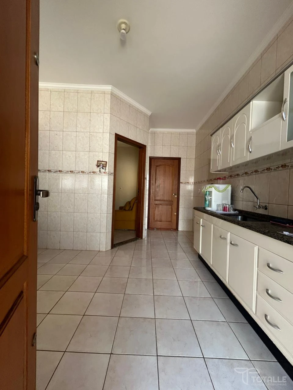 Imagens do imóveis Casa a Venda no Res. Miguel Barbeiro