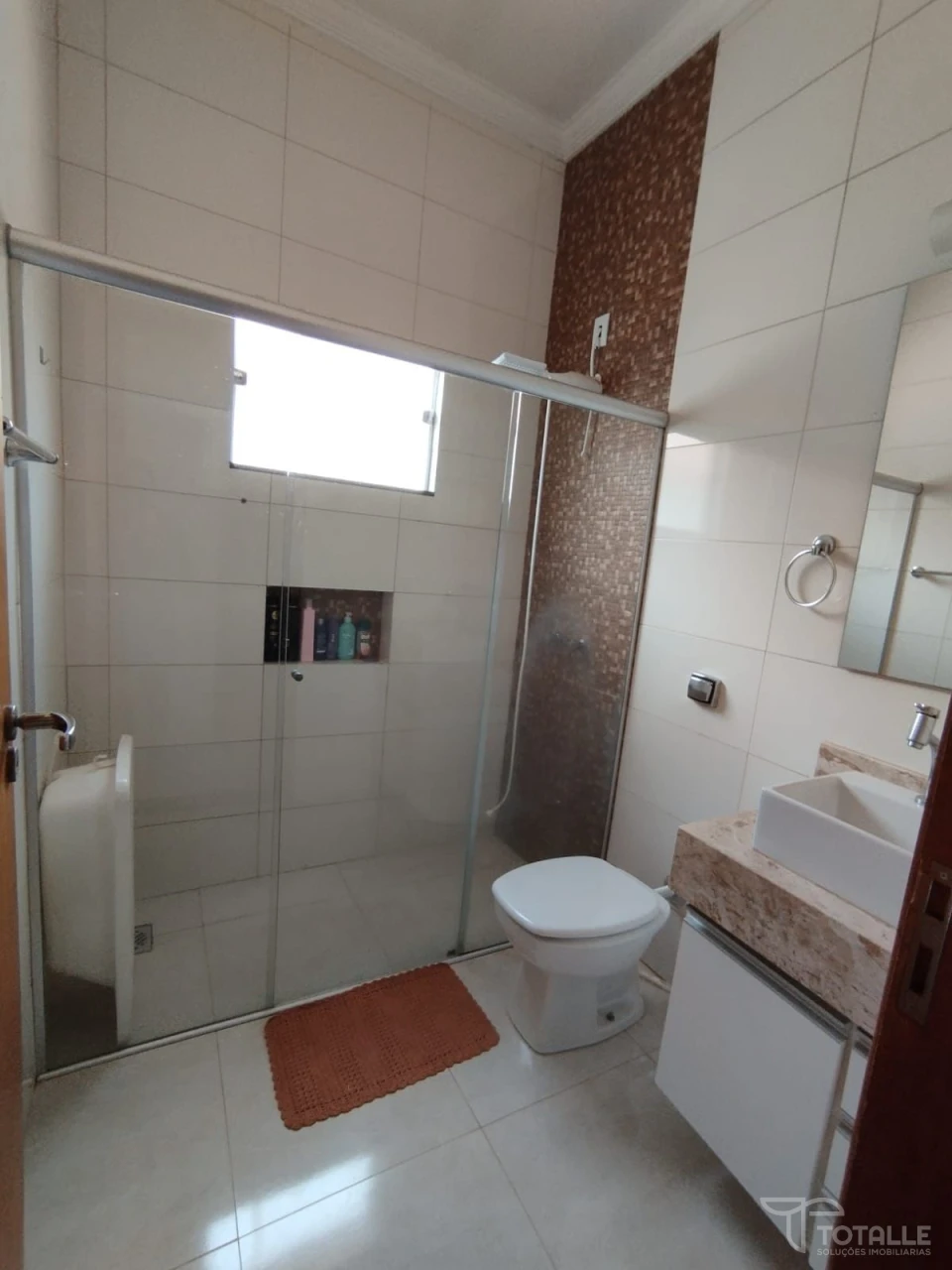 Imagens do imóveis Casa a Venda em Jardim do Lago V