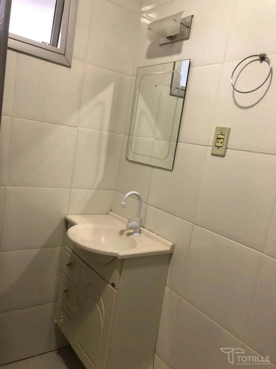 Imagens do imóveis Aluga-se Apartamento no Jd Guanabara