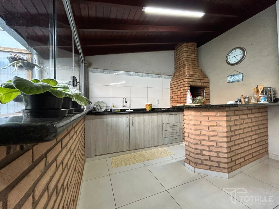 Imagens do imóveis Casa a Veda no Jardim Shangrilá