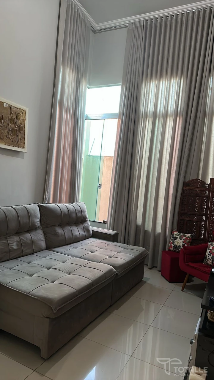 Imagens do imóveis Casa a Venda no Jardim do Lago V