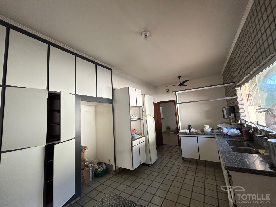 Imagens do imóveis Casa Á Venda Centro Penápolis