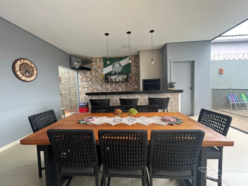 Imagens do imóveis Casa a Venda no Jardim do Lago II