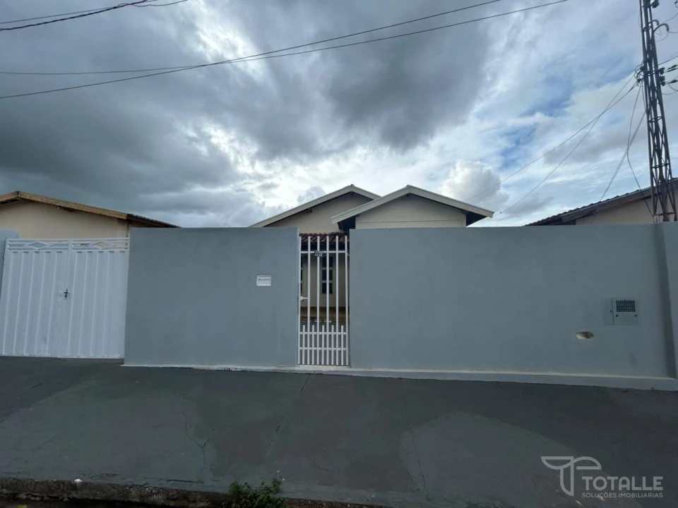 Imagens do imóveis Casa a Venda na Vila Santo Antônio
