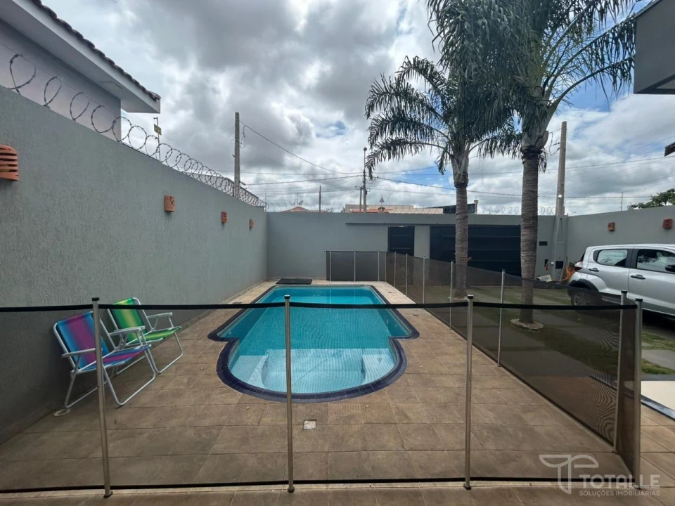 Imagens do imóveis Casa a Venda no Jardim do Lago II