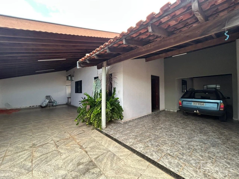 Imagens do imóveis Casa À Venda Jardim Del Rey Penápolis