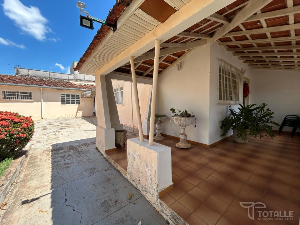 Imagens do imóveis Casa À Venda Vila Fátima Penápolis