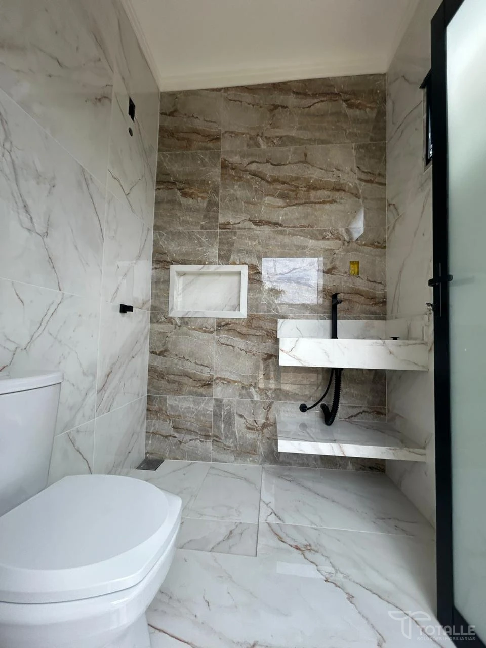 Imagens do imóveis Casa a Venda no Mais Parque