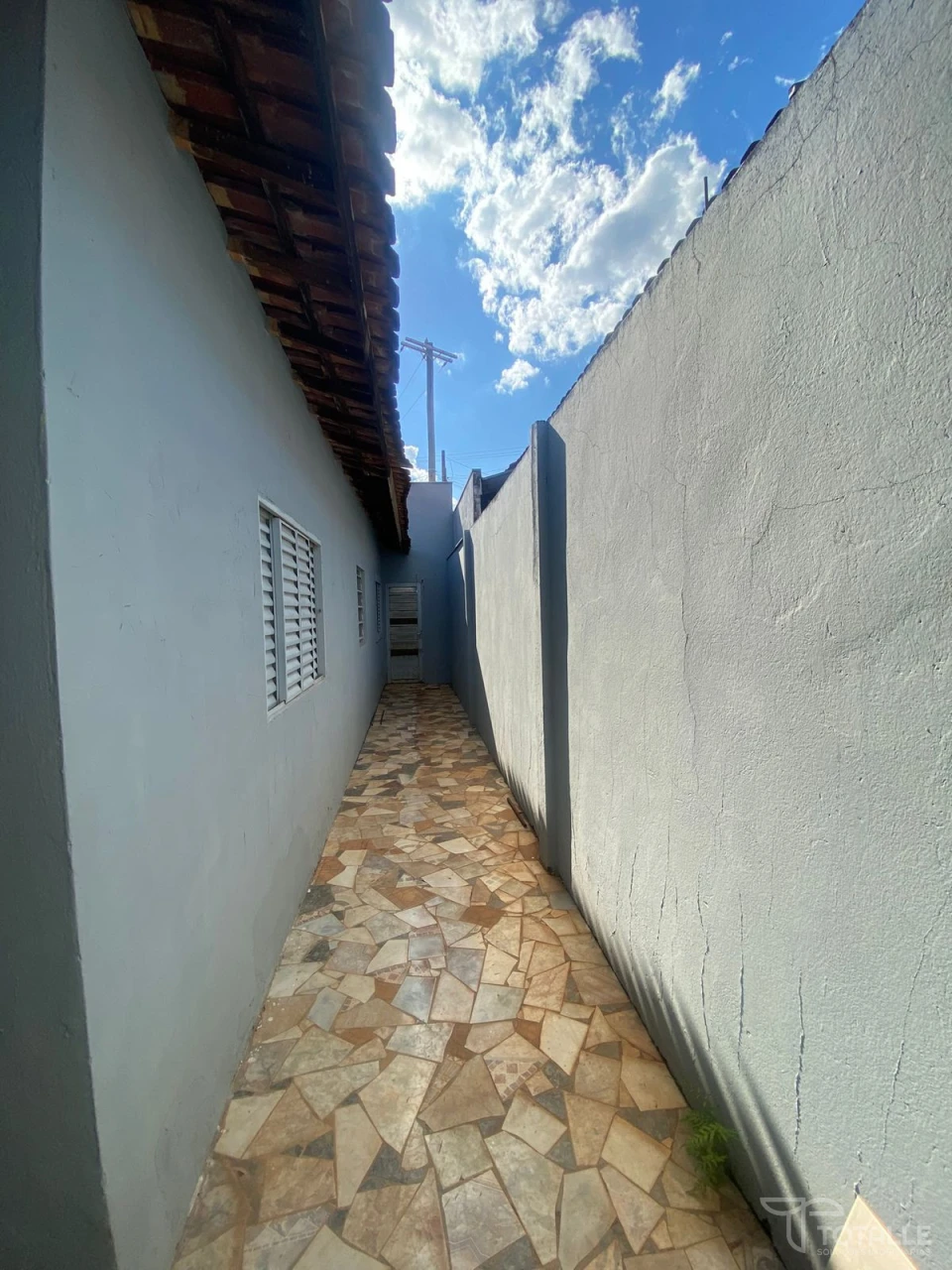 Imagens do imóveis Casa a Venda no Jardim Tropical