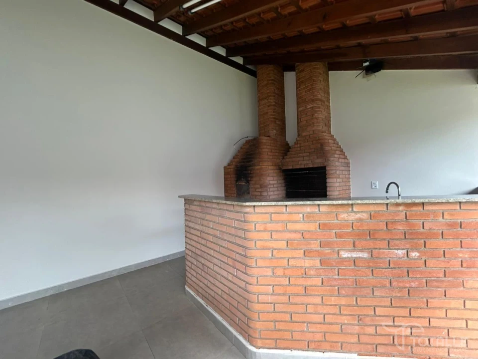 Imagens do imóveis Casa à Venda no Jardim Shangrilla