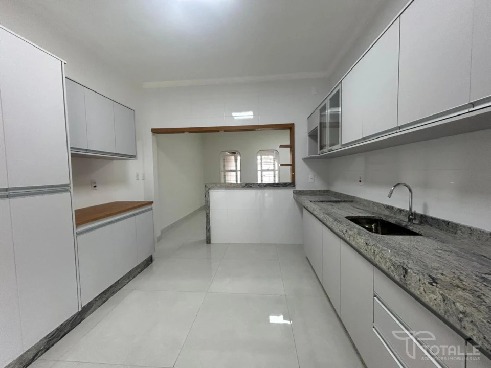 Imagens do imóveis Casa a Venda no Jardim Ypê