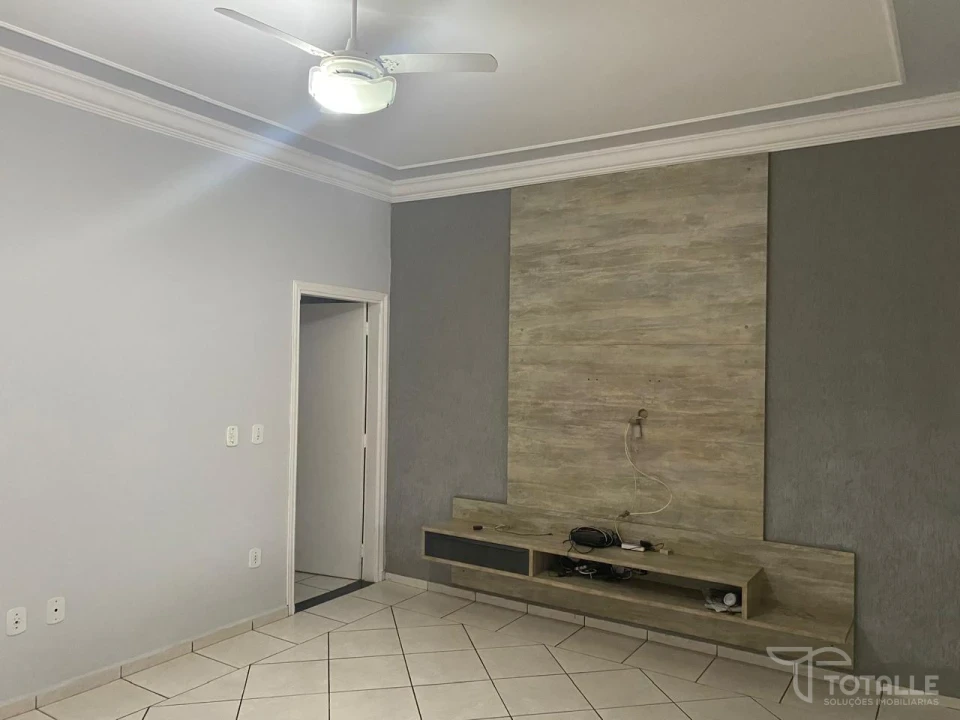 Imagens do imóveis Casa À Venda Centro Penápolis