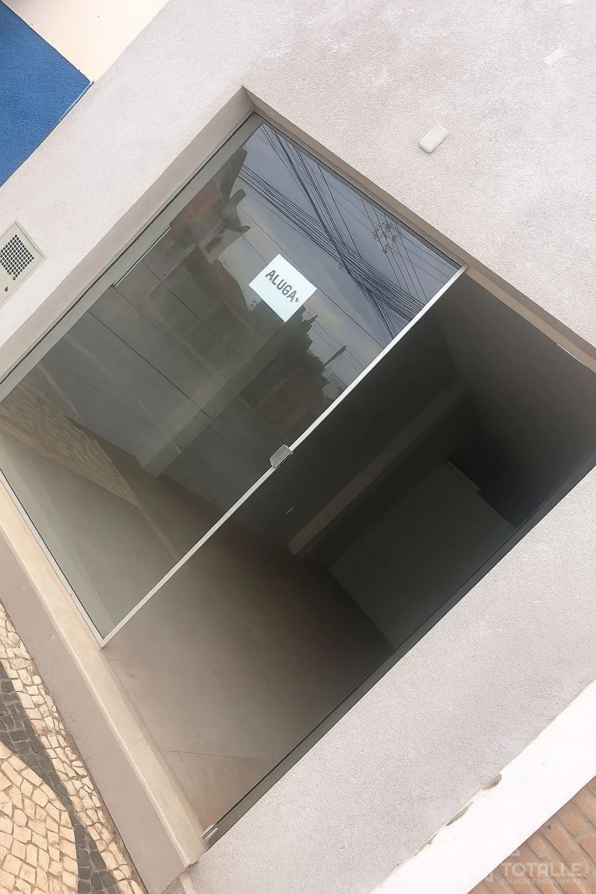 Imagens do imóveis Aluga-se Sala Comercial