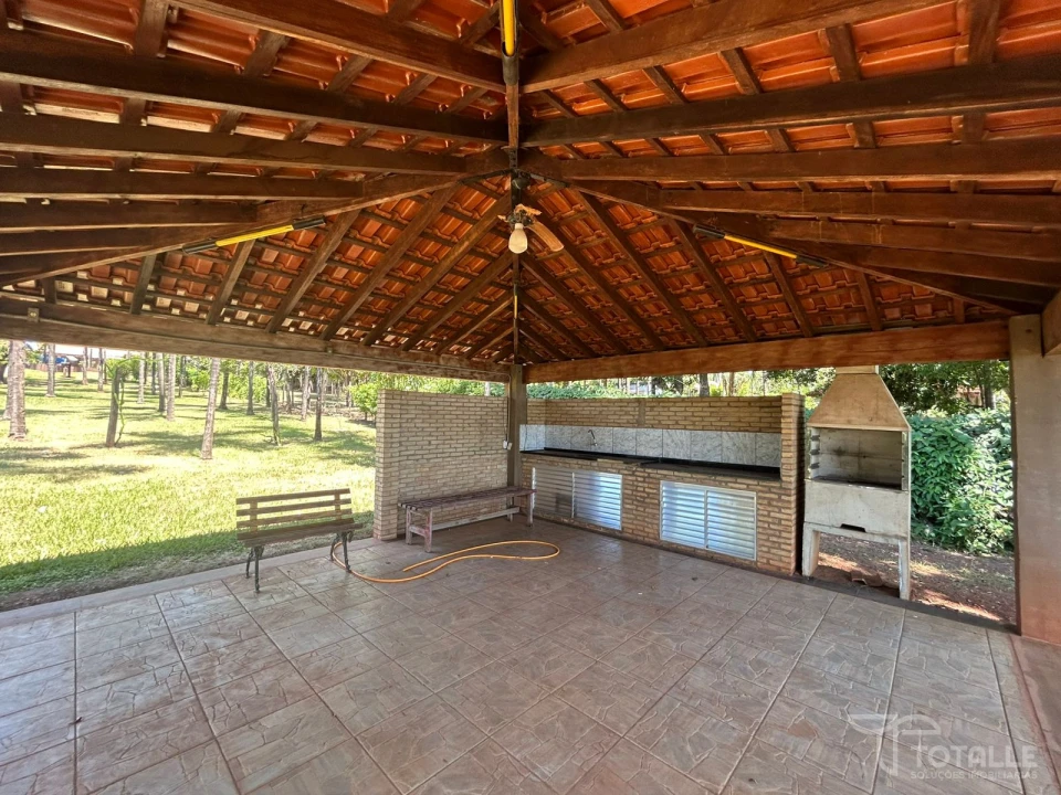 Imagens do imóveis Rancho a Venda no Condomínio Belvedere