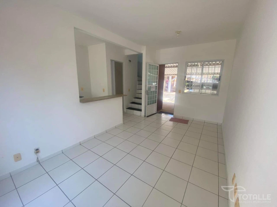 Imagens do imóveis Aluga-se Sobrado no Village Paineiras