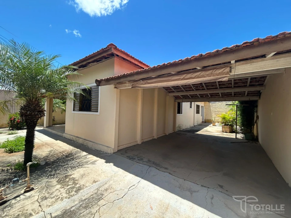 Imagens do imóveis Casa  à Venda no Bairro São Joaquim