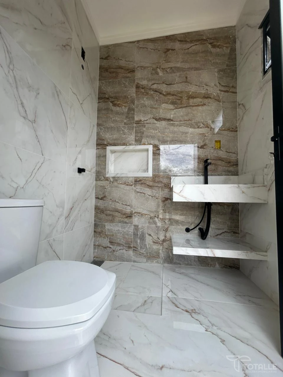 Imagens do imóveis Casa a Venda no Mais Parque