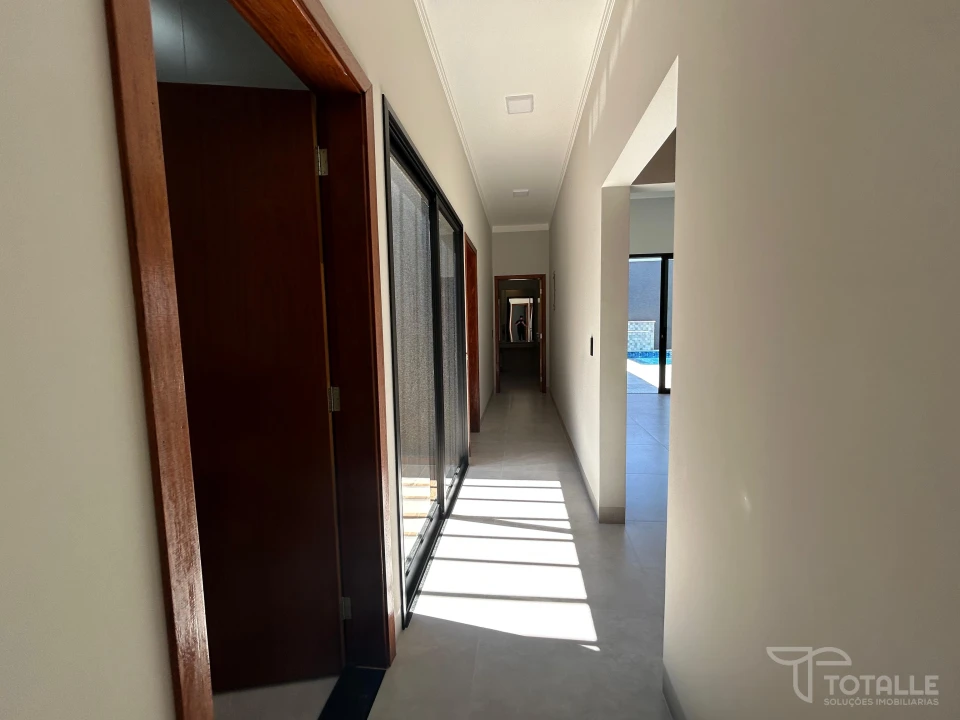 Imagens do imóveis Casa a Venda em Jardim do Lago