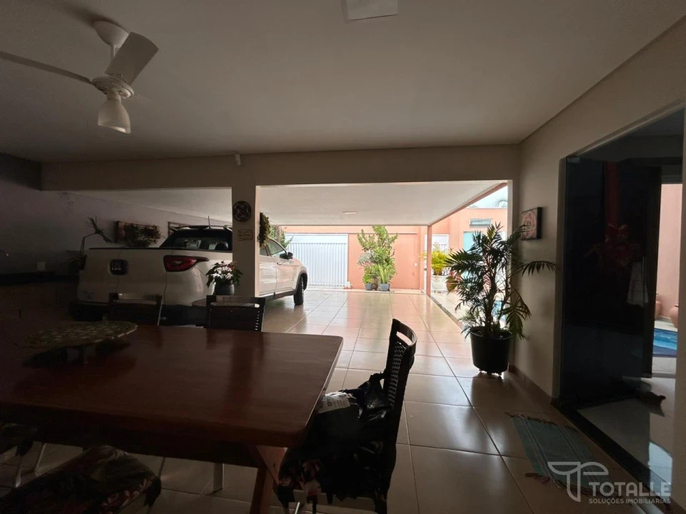 Imagens do imóveis Casa A Venda no Jardim do Lago II