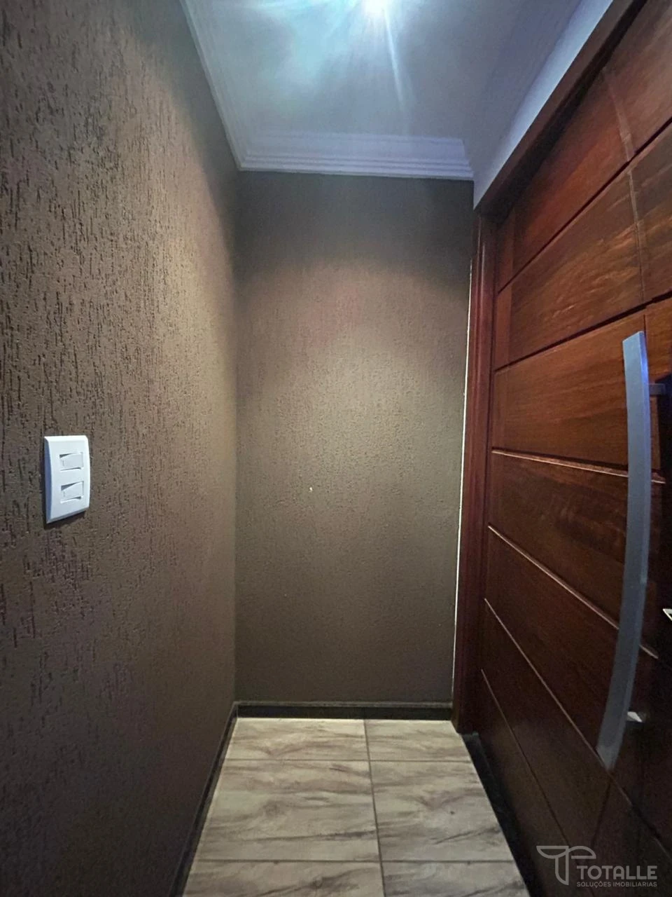 Imagens do imóveis Vende-se casa no Jardim do Lago