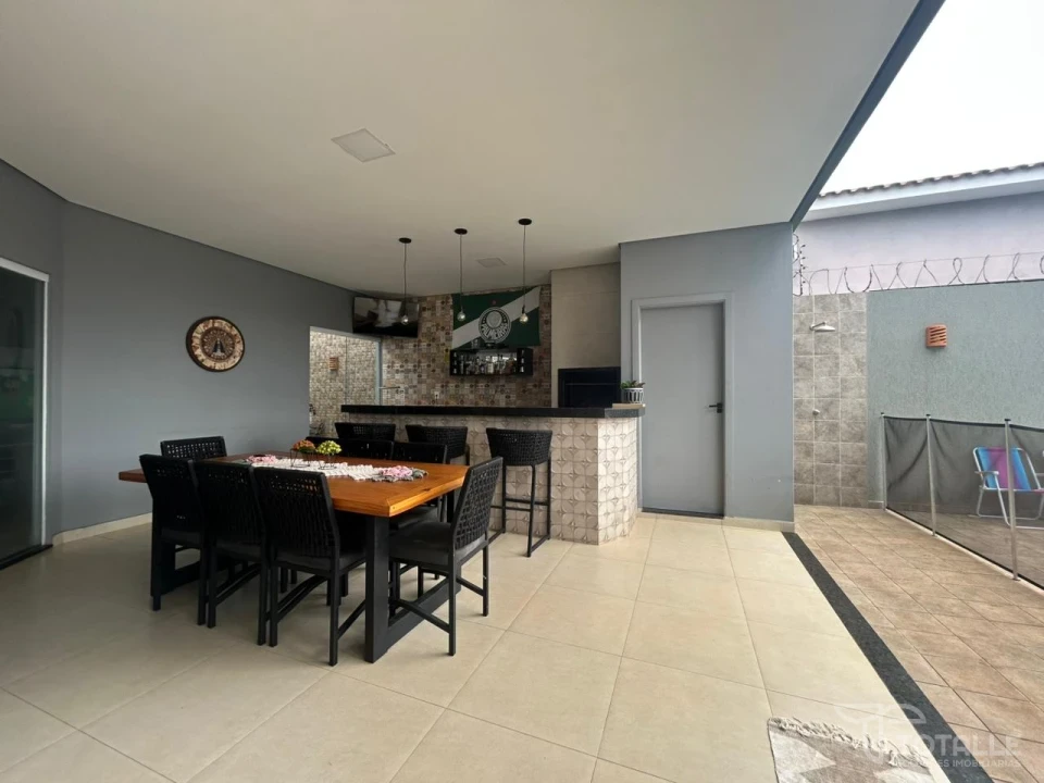 Imagens do imóveis Casa a Venda no Jardim do Lago II