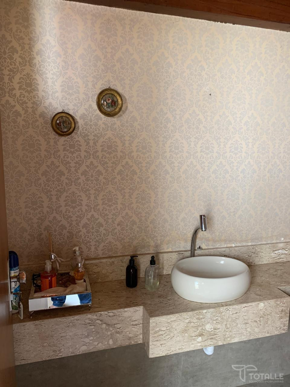 Imagens do imóveis Casa Á Venda Centro Penápolis