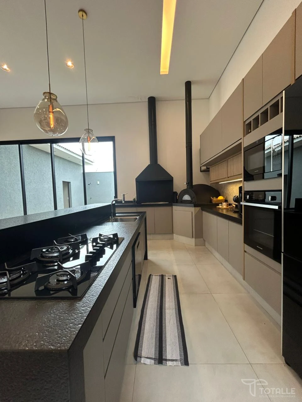 Imagens do imóveis Casa A Venta no Jardim do Lago VI