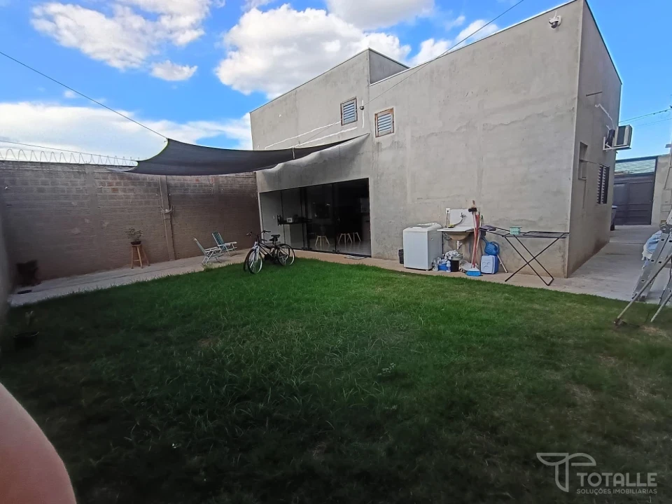 Imagens do imóveis Casa À Venda Vila Bella Penápolis